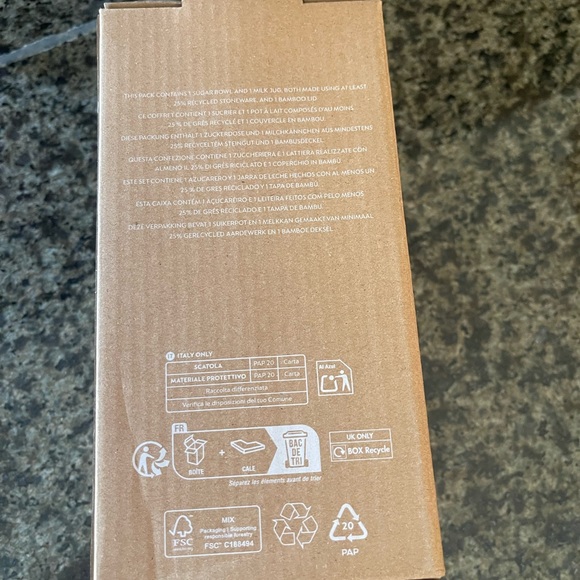 Nespresso Cream and Tan Ceramic Sugar and Creamer Set - Picture 3 of 6